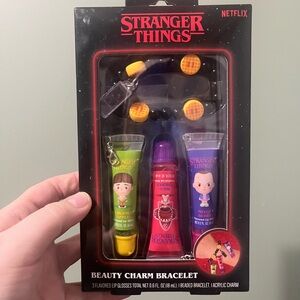 Stranger Things Beauty Charm Bracelet Set
